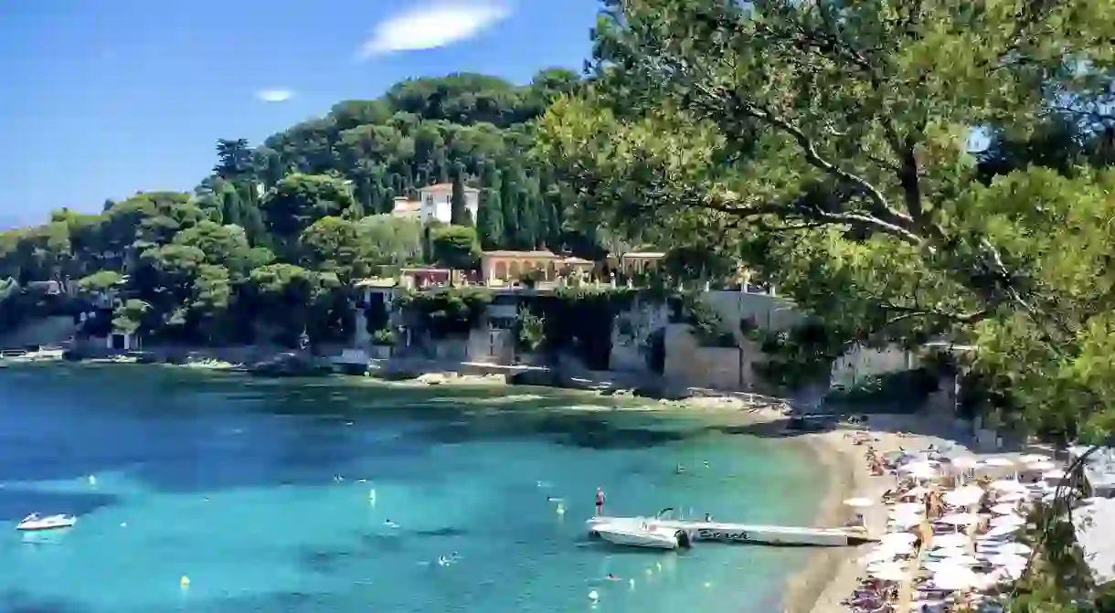 The beach at Saint-Jean-Cap-Ferrat makes a pleasant day trip from Nice