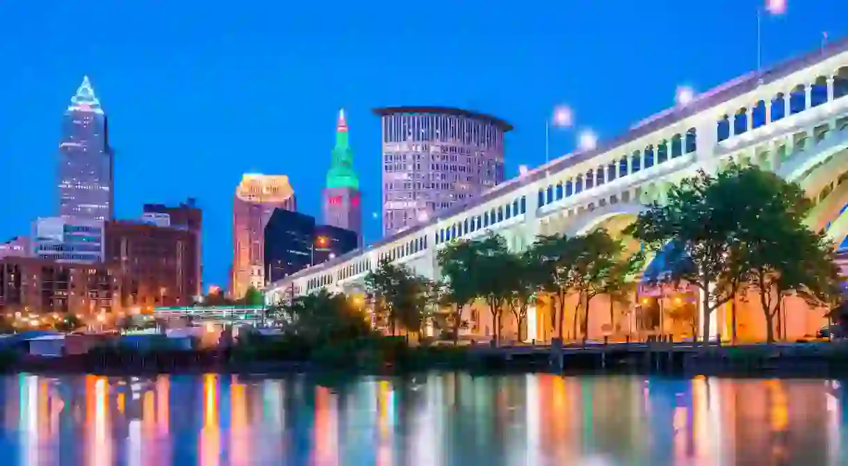 Water is never far away in Cleveland, especially when you stay at a hotel with a whirlpool or hot tub