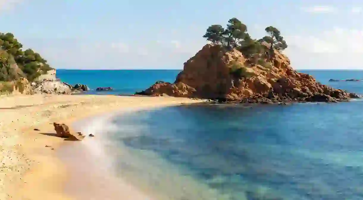 From secluded coves to fishing villages, day trips around the Costa Brava are utterly unique