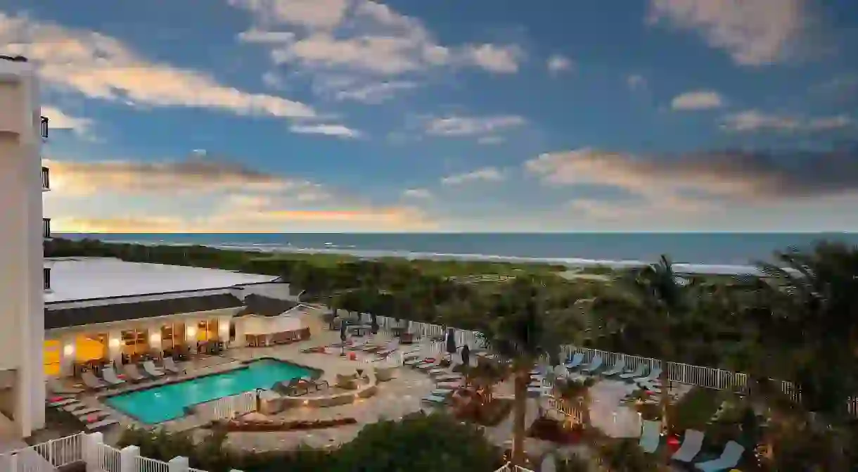 DoubleTree by Hilton Hotel Cocoa Beach offers a slice of classic Floridian style with easy beach access