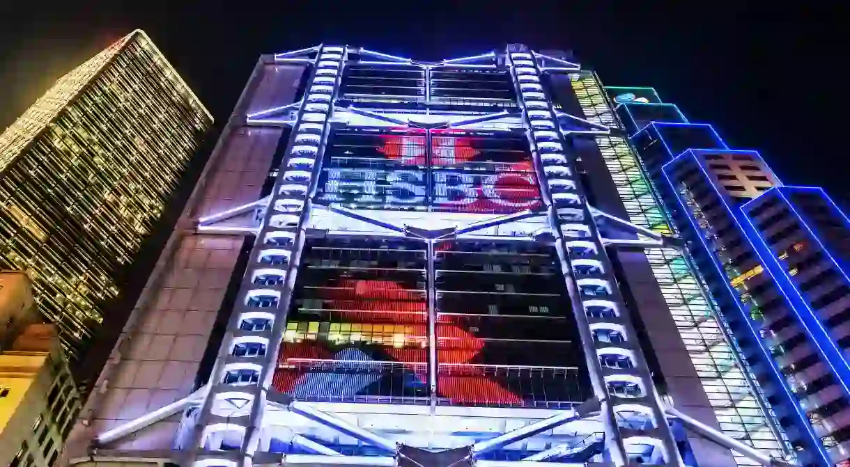 HWHP5K Hong Kong, Hong Kong - March 12, 2017: HSBC Main Building at night. Its a headquarters building of The Hong Kong and Shanghai Banking Corporation design