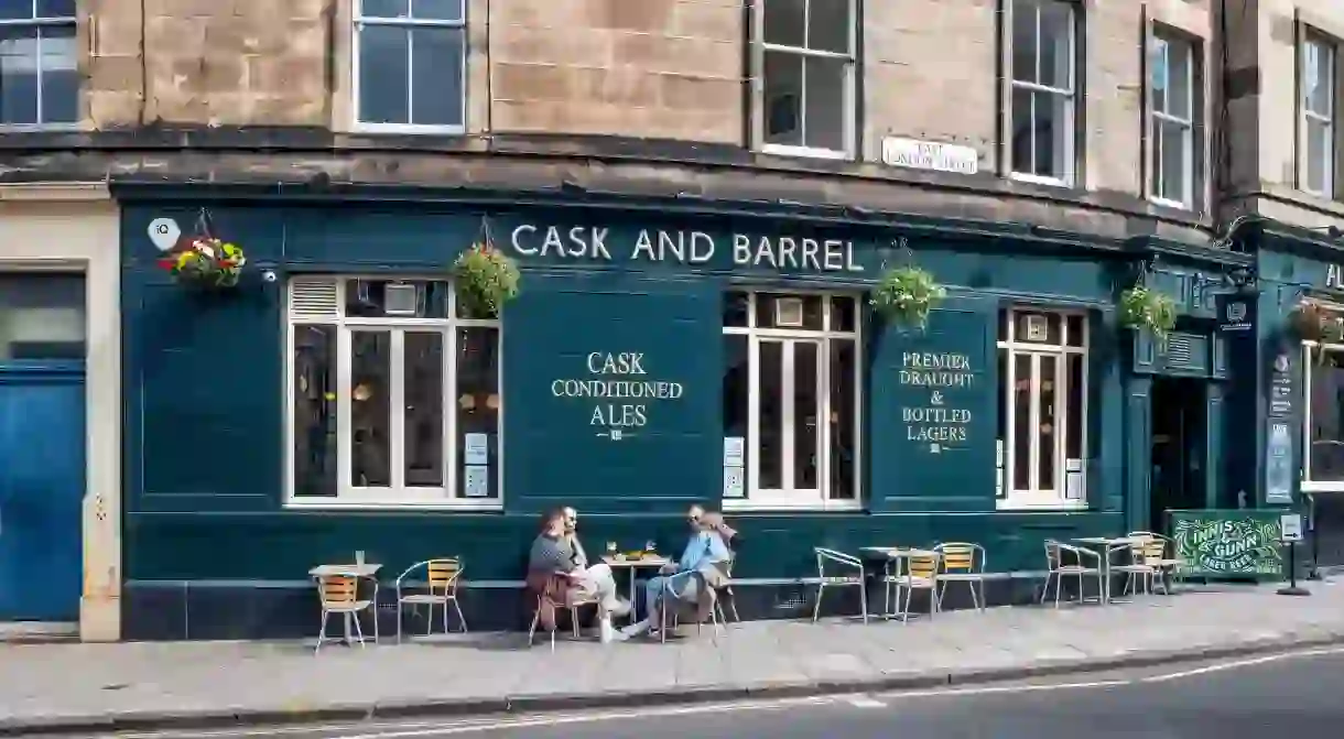 Cask and Barrel pub, Broughton Street, Edinburgh, Scotland, UK.