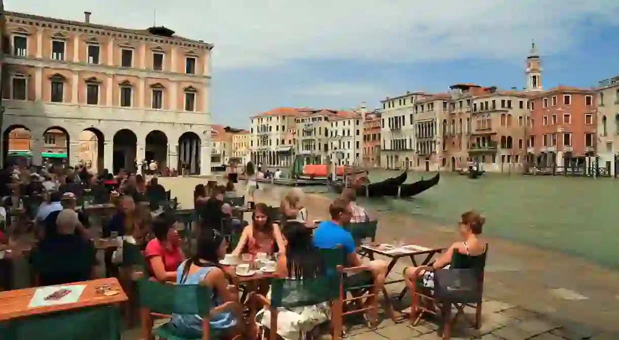 Restaurant Naranzaria near Rialto Bridge