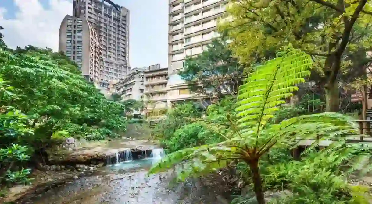 Just a hop, skip and a jump away from the buzz of the city, Beitou hot springs provides the perfect opportunity to reconnect with nature