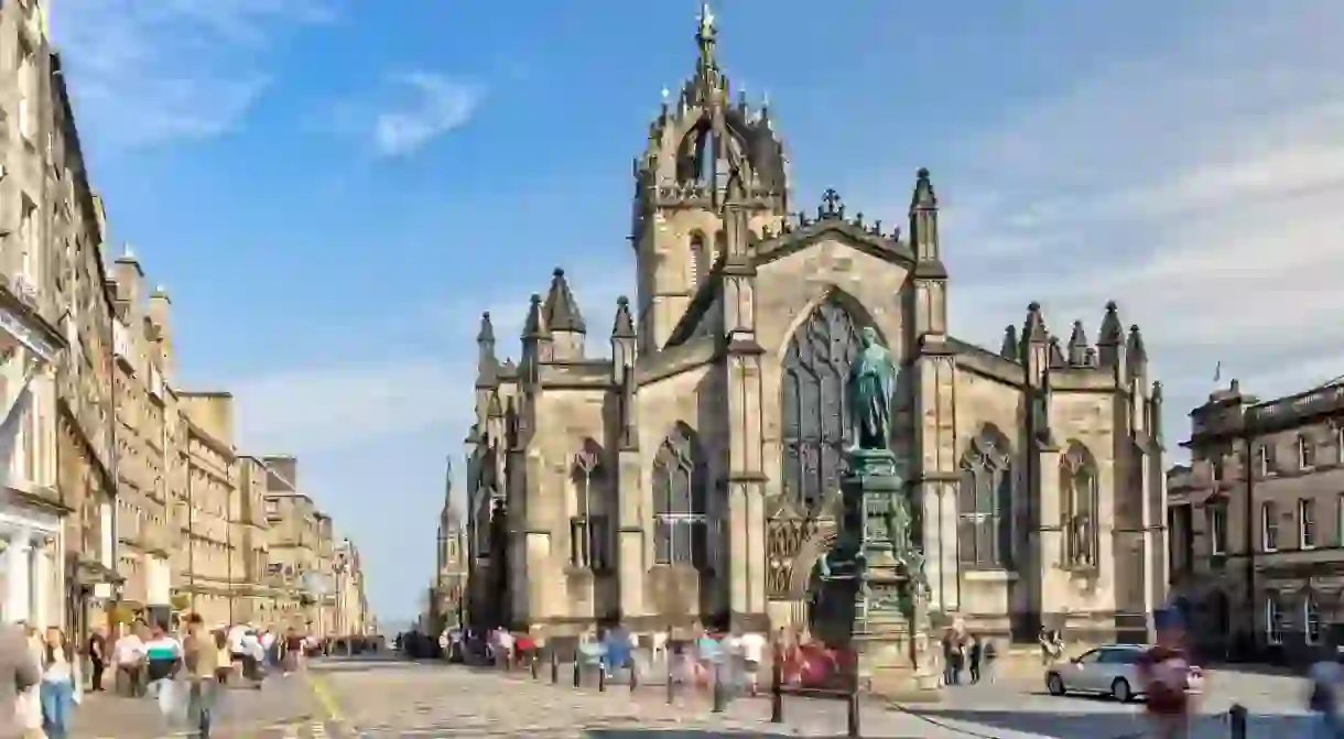 The St Giles Cathedral in Edinburgh is located on the Royal Mile and one of the most visited spots in the City