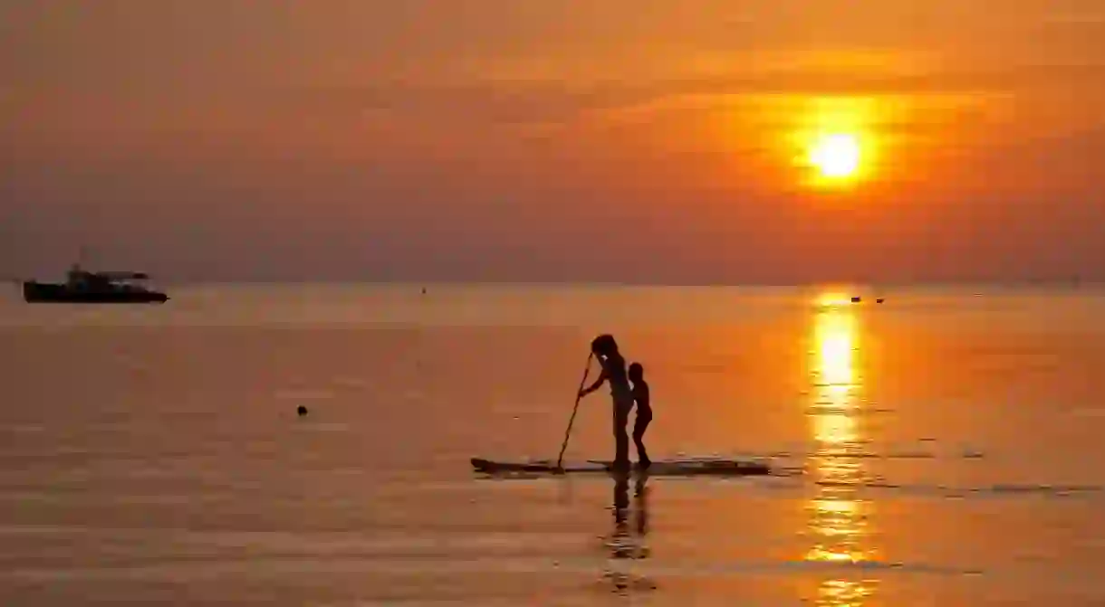 Take your sightseeing to the next level by hopping on a paddleboard and exploring the Bay Area