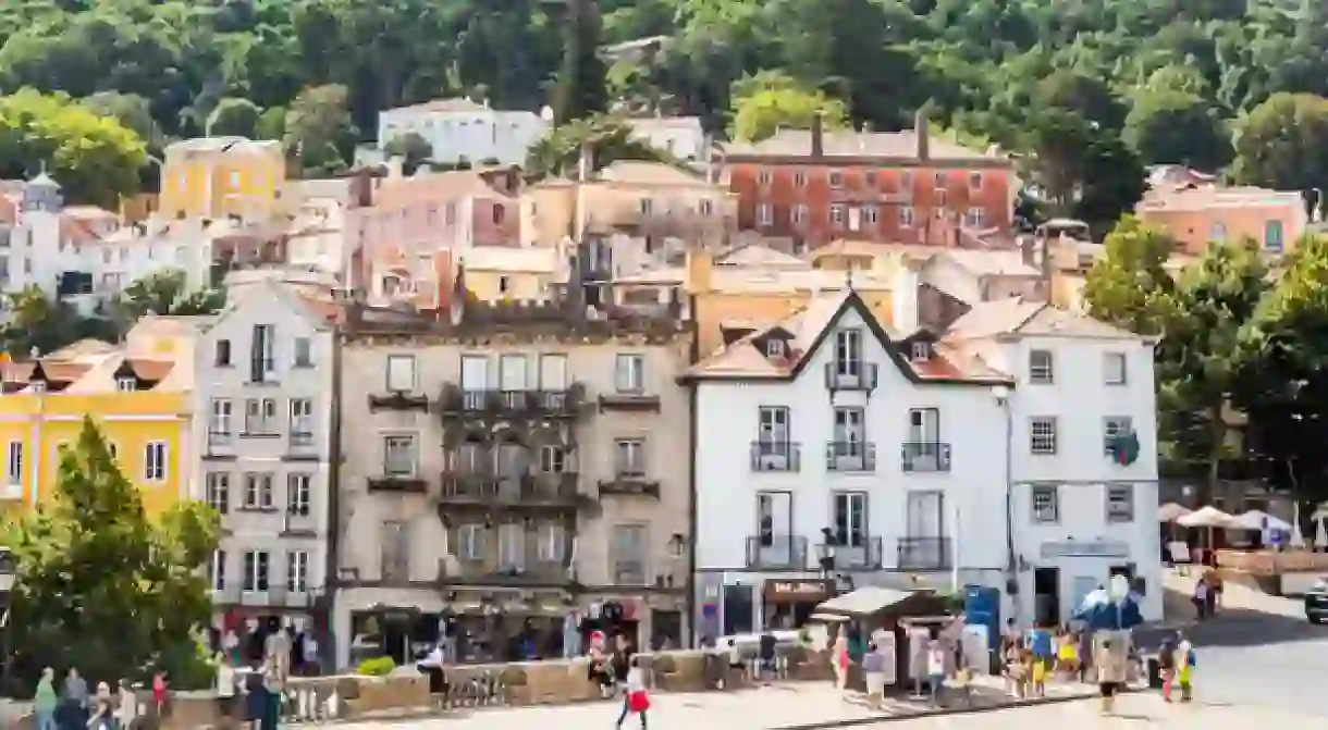 The colourful buildings of Sintra