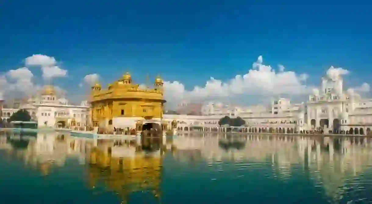 Sikh gurdwara Golden Temple (Harmandir Sahib)