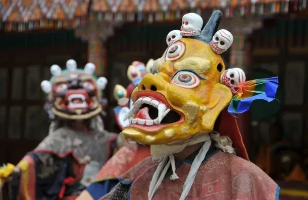 hemis festival